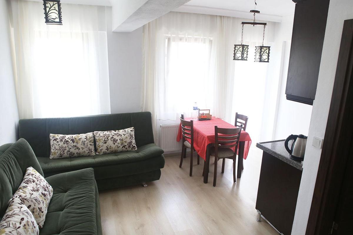 Yeni Bademli Konuk Evi İmroz Bagian luar foto
